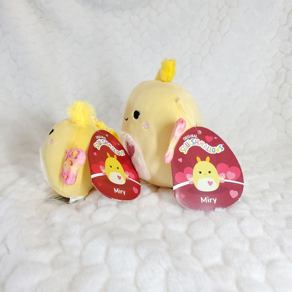 Miry Squishmallow Moth Valentines Day Squad BNWT 5 Inch and Clip - Picture 2 of 7